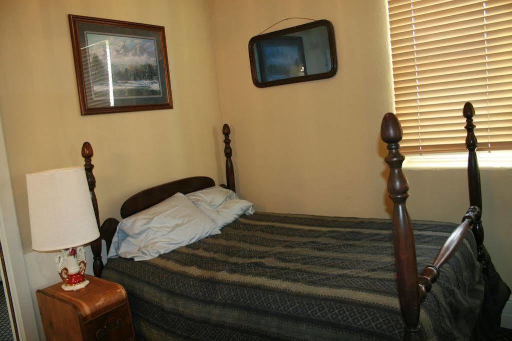 Antonito Steam Train Hotel מראה חיצוני תמונה